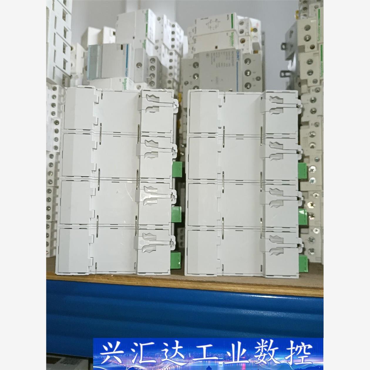 施耐德一级浪涌防雷保护