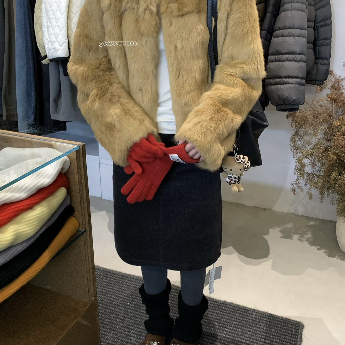 ZI STUDIO-级质感显瘦不臃肿长毛保暖皮草外套（含100兔毛）12858