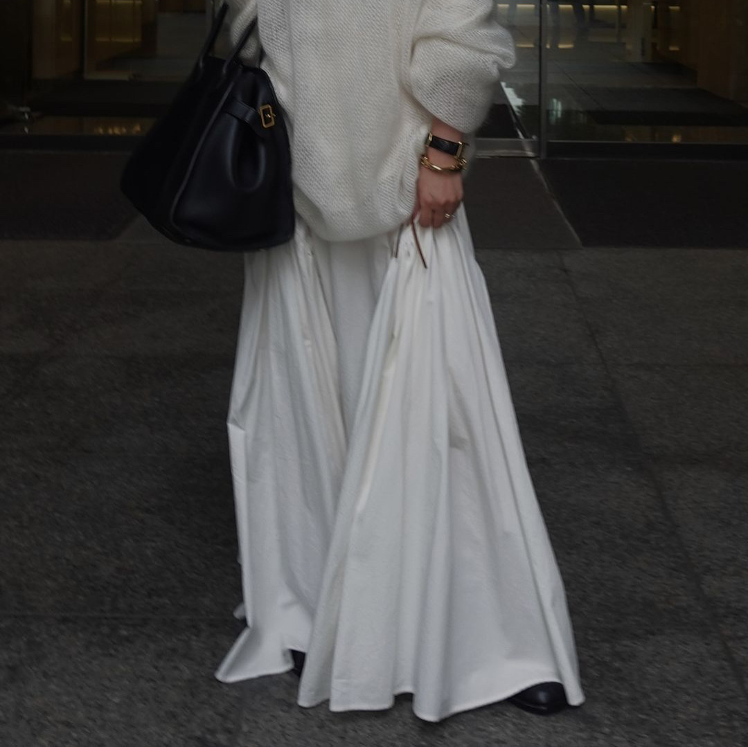 乾鹤日系秋冬新款松弛感慵懒风复古时髦伞型半身裙宽松休闲长裙