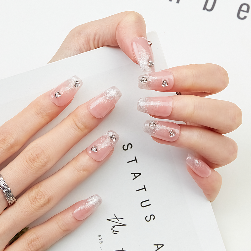 穿戴甲纯手工美甲2026新款高级感黄黑皮显白新娘拍婚纱照指甲贴片