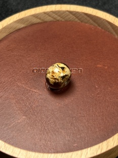 【特价】12mm+抚顺琥珀高桩特色半山半水血溶洞干白单珠25年老料