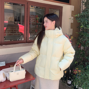 短款羽绒服女黄色小个子面包服2024年新款冬季可爱连帽宽松外套2