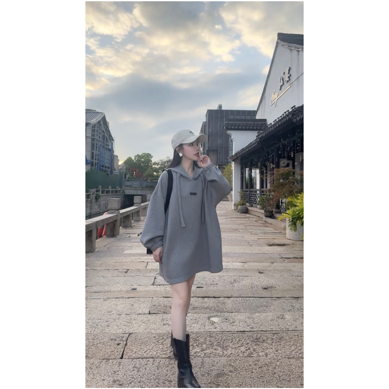 韩版休闲宽松套头连帽卫衣