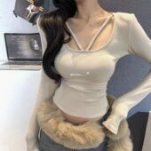 显瘦百搭打底衫 设计感圆领镂空磨毛长袖 T恤女秋冬修身 内搭上衣潮