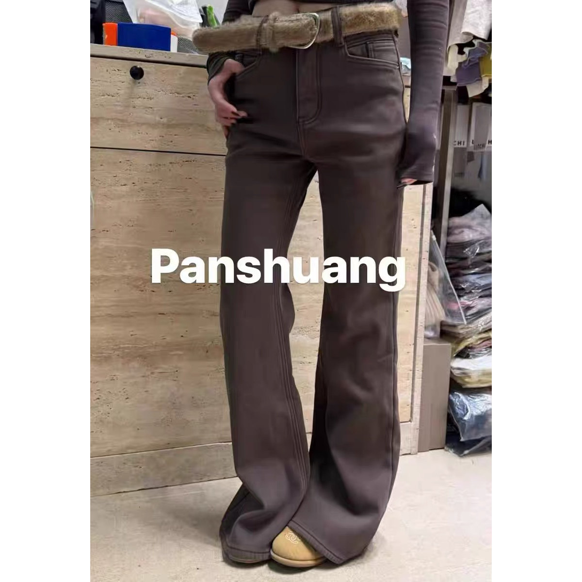 韩国东大门2025冬季新款时髦高腰百搭加绒加厚配腰带微喇牛仔裤女