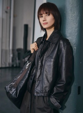 秋冬新款真皮皮衣女短款进口头层绵羊皮油蜡皮衣袁泉同款机车外套