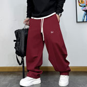 美式 酒红色休闲裤 复古字母绣标加绒卫裤 秋冬宽松抽绳直筒运动长裤