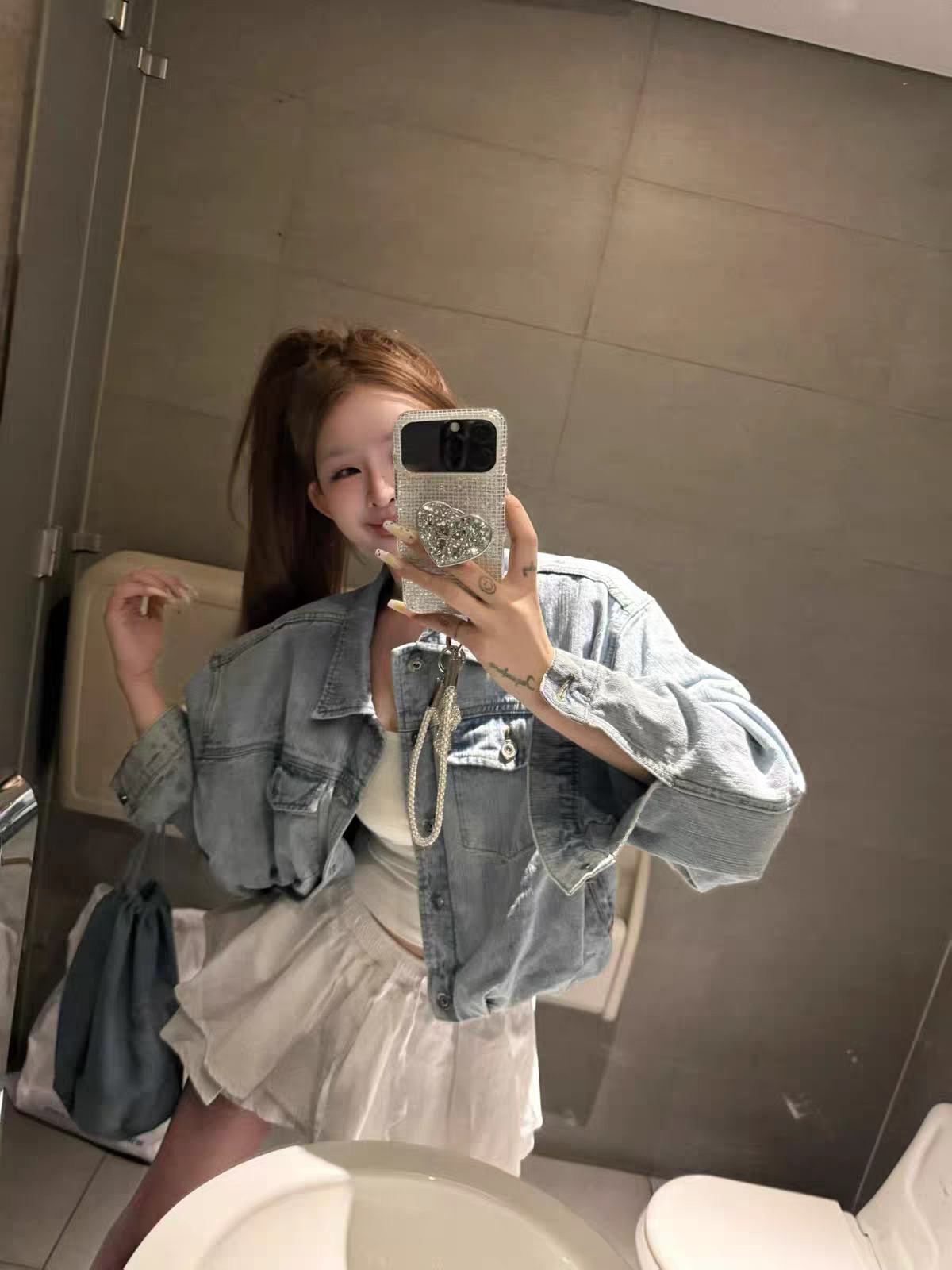 MH家 2026秋韩版时尚百搭宽松设计感小众浅蓝色牛仔外套女上衣
