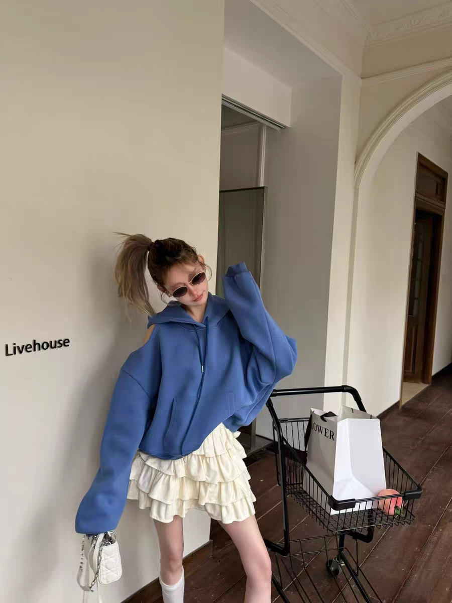 MH家 2026春新款韩版宽松休闲百搭连帽漏肩卫衣女短款外套上衣