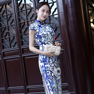 青花瓷改良高端旗袍女春夏长款2026新款高级法式复古气质年轻小众