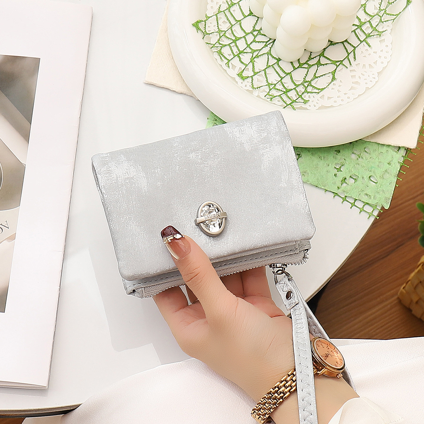 短款钱包女2026新款软皮手拿包轻薄卡包一体零钱包简约精致小包包