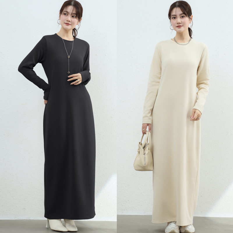 秋冬日系外穿加绒打底长裙长袖连衣裙女高级感纯色过膝长款百搭裙