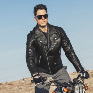 轻复古拉链机车皮衣时尚 新款 休闲翻领外套男 秋冬季 AK男装