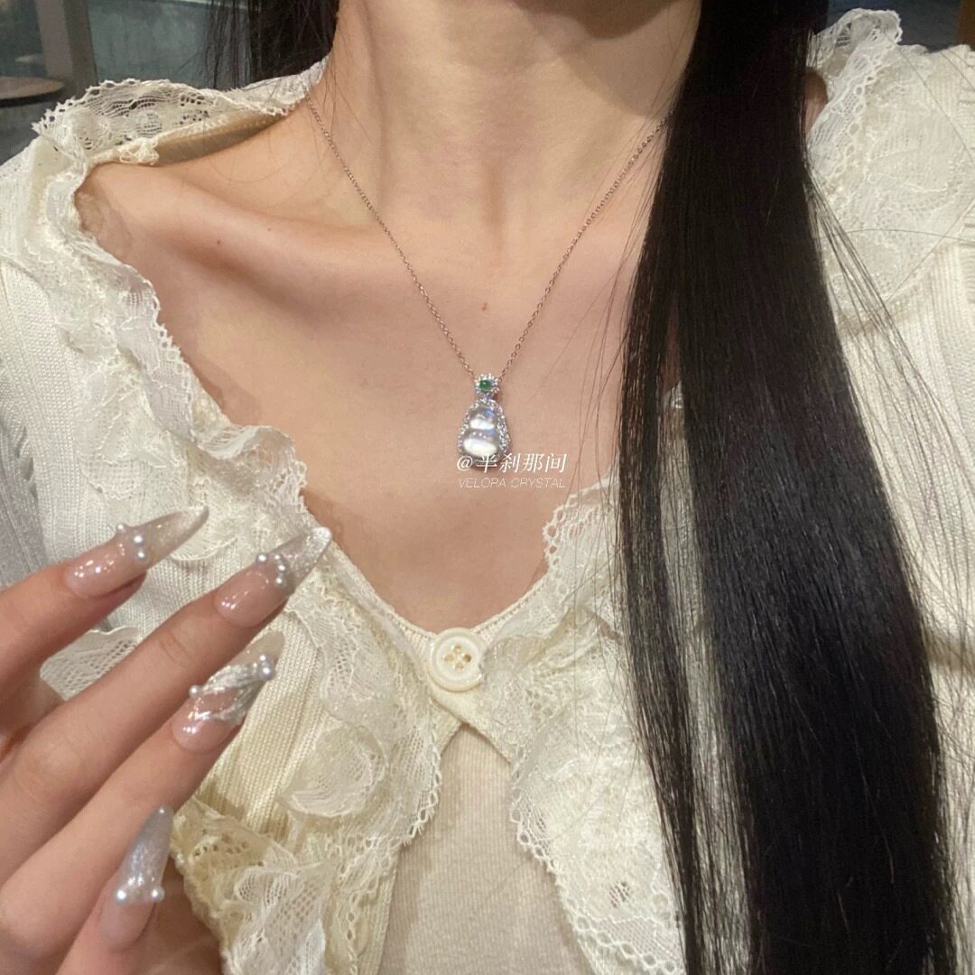 柘城钻石钻石之乡新中式葫芦仿玉髓吊坠项链女轻奢小众高级感七夕