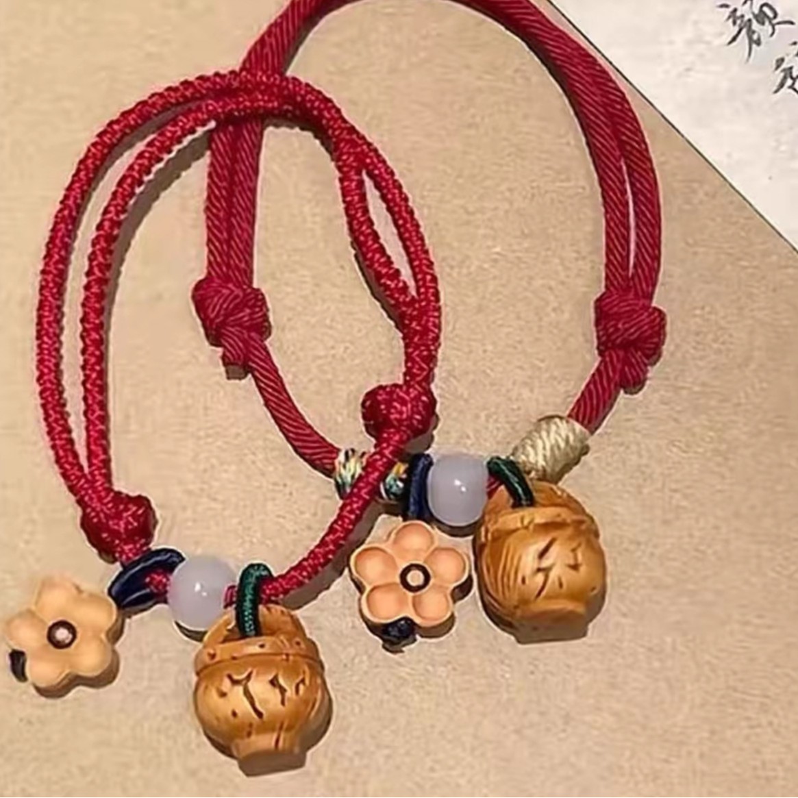 新中式平安扣手绳 红绳手链 桃核桃木男女本命年闺蜜礼物护身手串