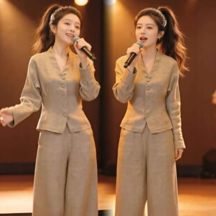 2026春夏季 百搭高级感气质洋气V领上衣 裤 子显瘦通勤两件套女 时尚