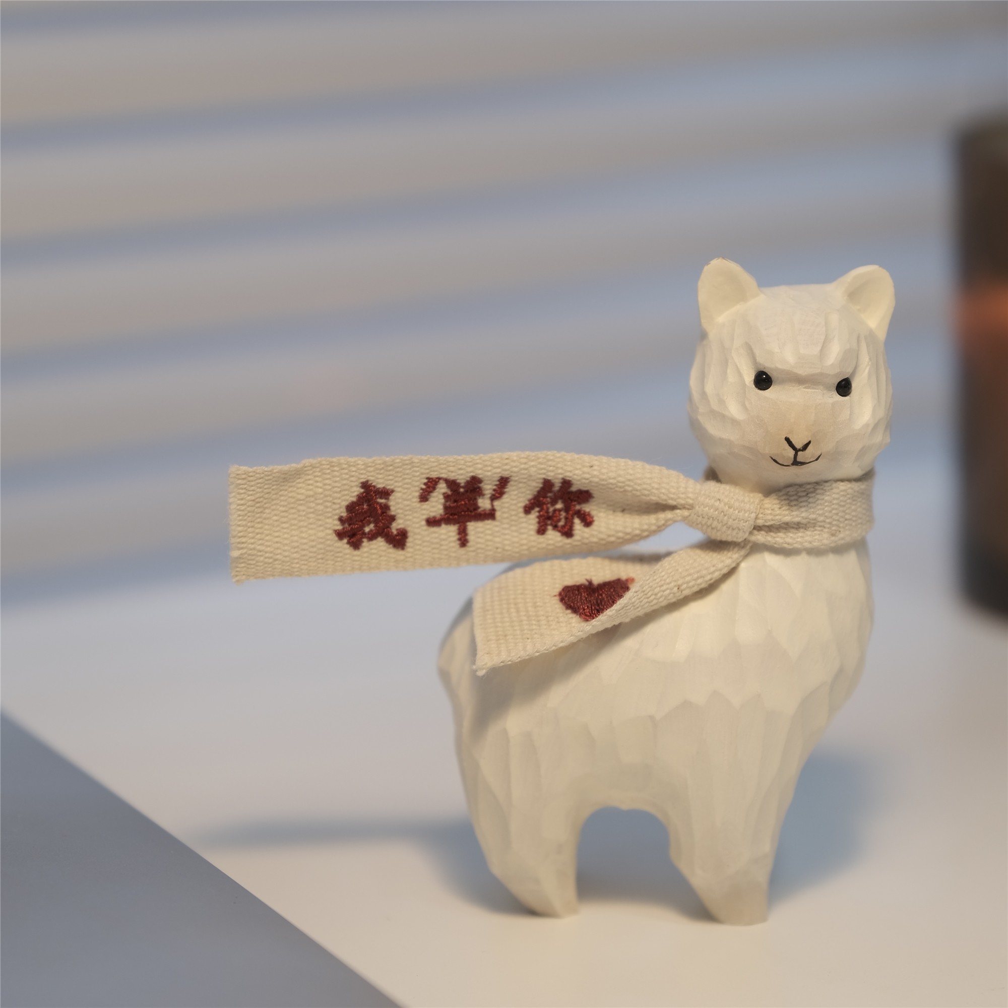 日系木雕桌面摆件礼物