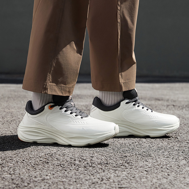 361星云男跑步鞋革面防水通勤鞋