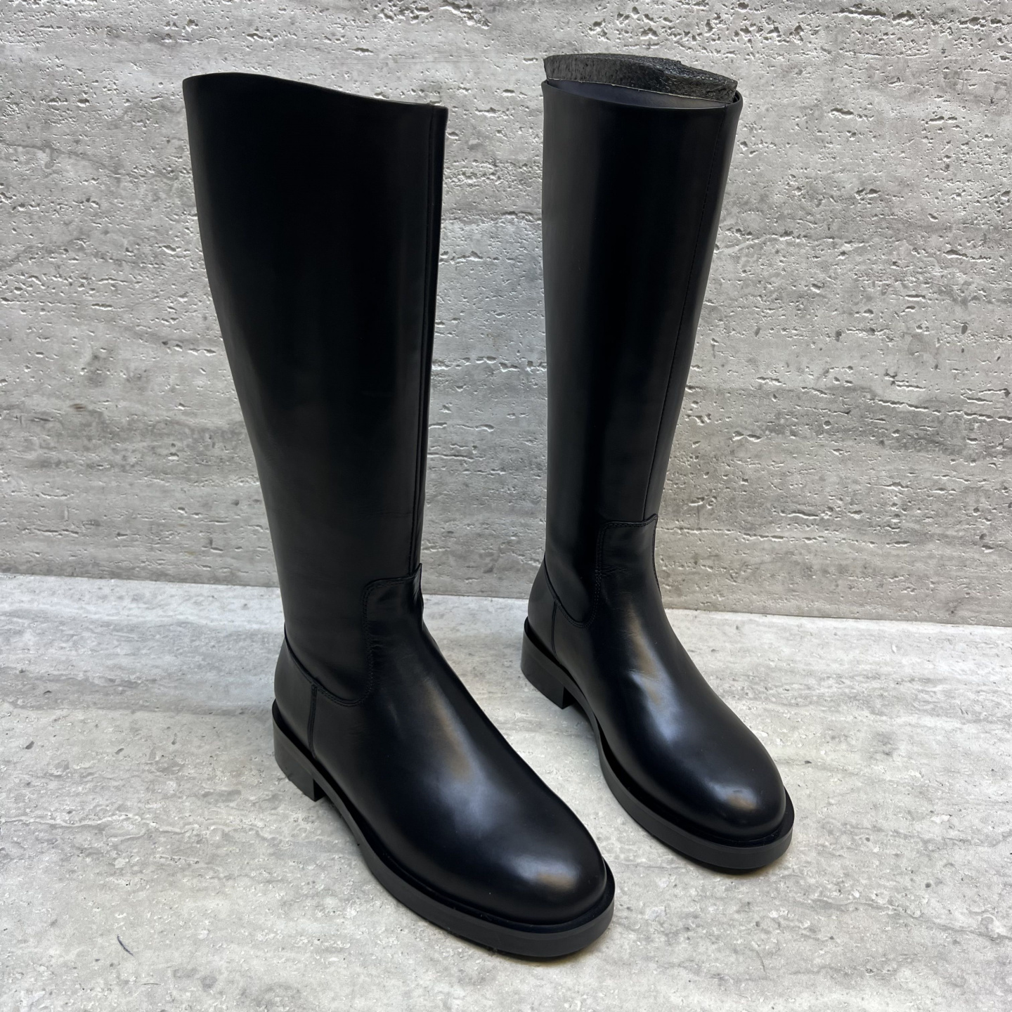 圆头后拉链牛皮长靴骑士靴女