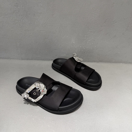 夏季真皮水钻平底露趾女凉拖鞋