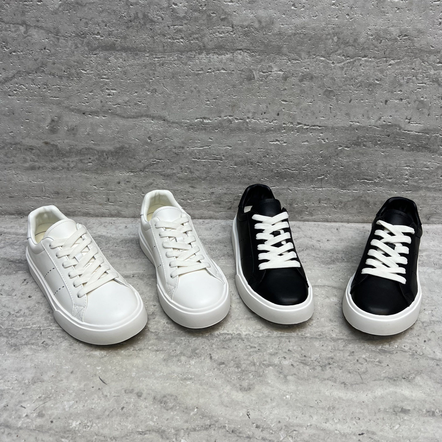 欧洲站2026春季新款欧货真皮女鞋平底系带牛皮低帮小白鞋单鞋板鞋,女鞋,休闲板鞋,淘宝优惠券,粉丝福利购,淘宝优惠卷