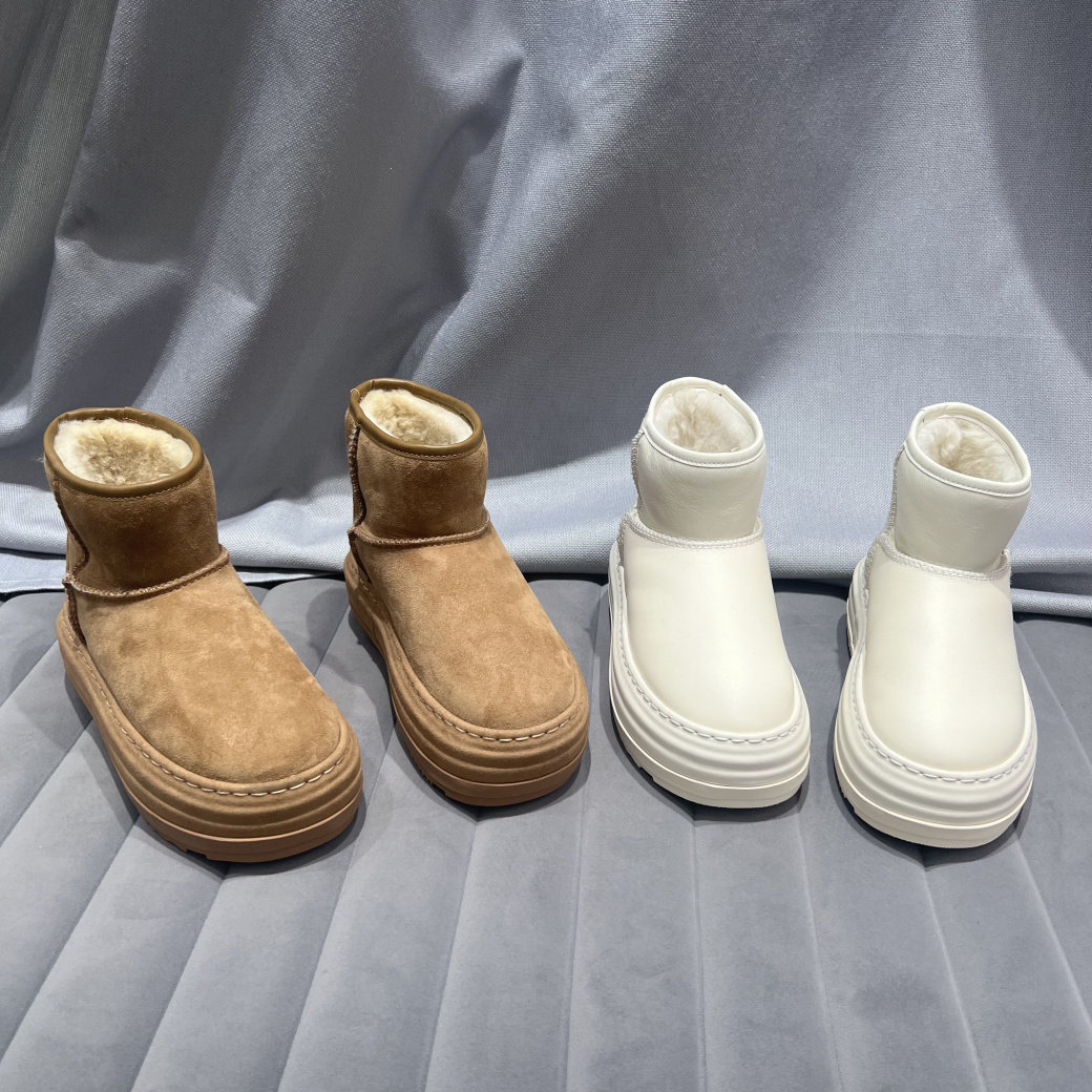 欧洲站2025冬新款欧货真皮女靴厚底套筒羊皮毛一体保暖轻便雪地靴