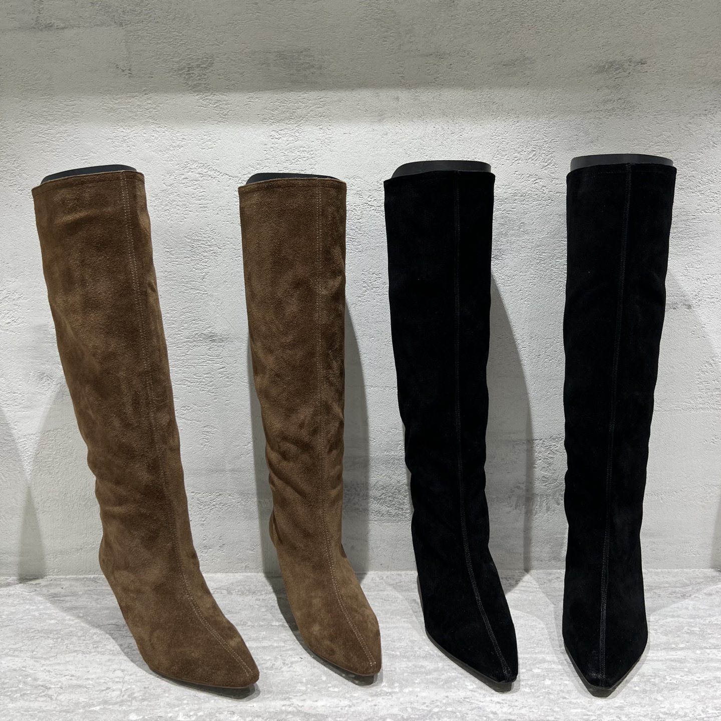 欧货真皮磨砂皮尖头细跟高筒长靴