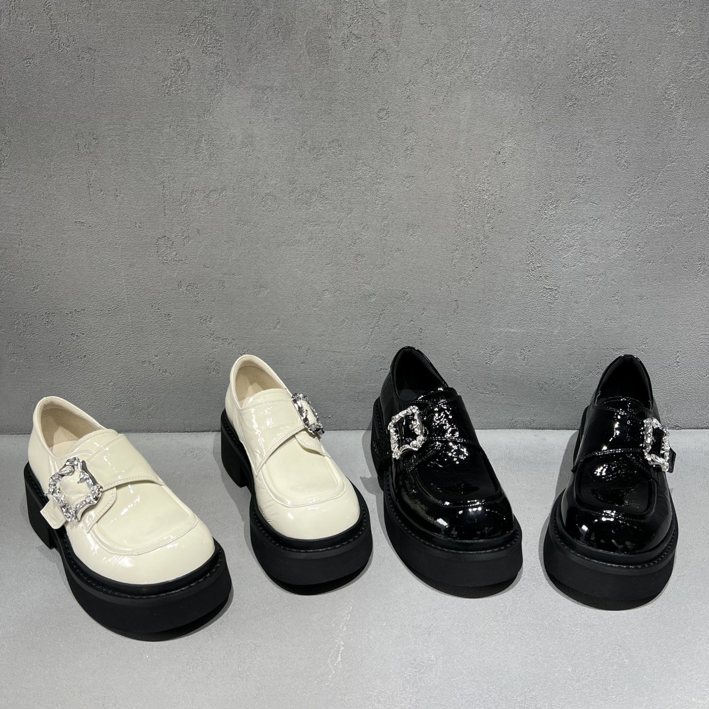 2026春季新款欧洲站欧货真皮女鞋粗跟厚底水钻魔术贴乐福鞋单鞋女,女鞋,乐福鞋（豆豆鞋）,淘宝优惠券,粉丝福利购,淘宝优惠卷