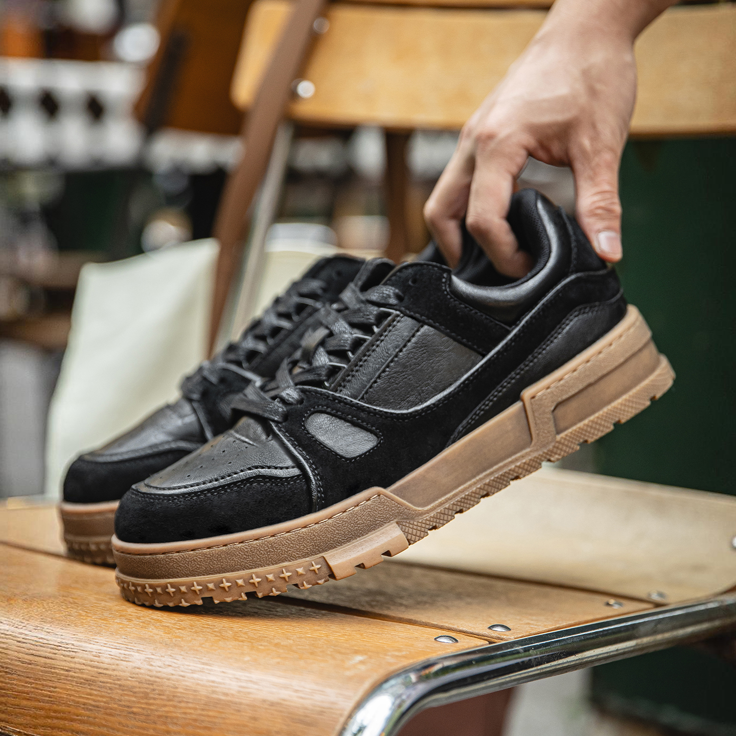 MRA脏脏鞋板鞋男2025新款冬季厚底运动休闲鞋拼接复古做旧小黑鞋