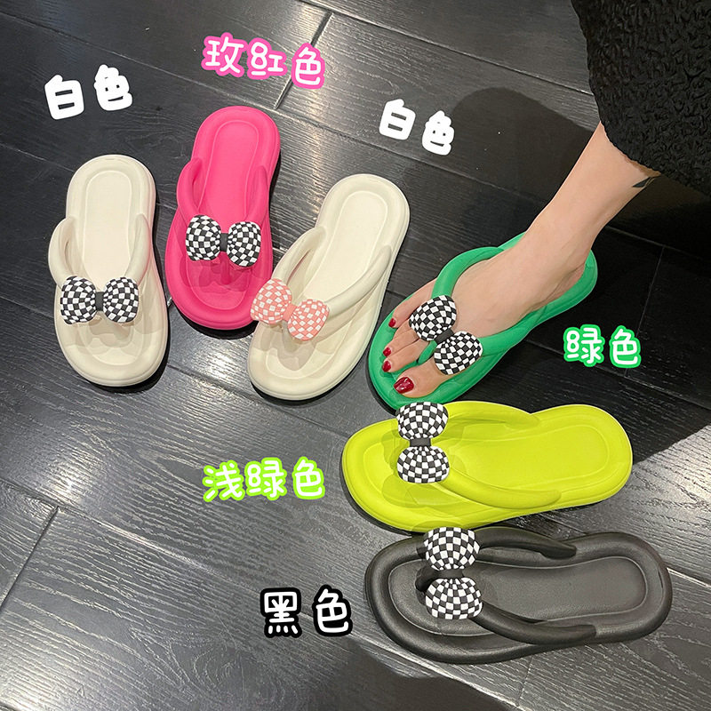 2026新款EVA甜美人字拖鞋女糖果色格子蝴蝶结夹脚沙滩踩屎感凉拖