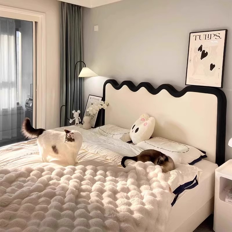 意式极简网红涟漪真皮床现代简约1米8双人主卧室大床软包储物婚床