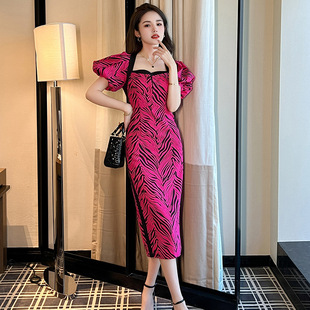 御姐艺术印花方领灯笼袖 女装 显身材气质连衣裙50185 新款 2025夏季