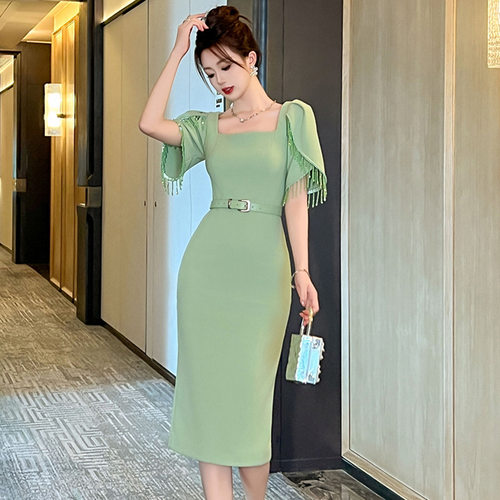 礼服裙2026夏季新款女装法式设计感修身包臀流苏短袖连衣裙21134