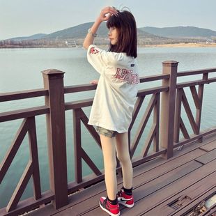 上衣 美式 复古慵懒风白色正肩短袖 T恤女夏季 高级感小火苗印花童装