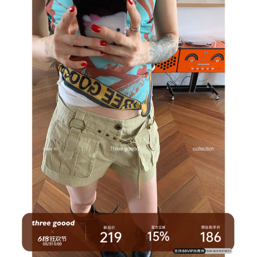美式工装贴袋水洗牛仔短裤