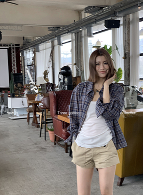 THREE GOOOD殷三吉美式复古翻领长袖格子衬衫上衣女