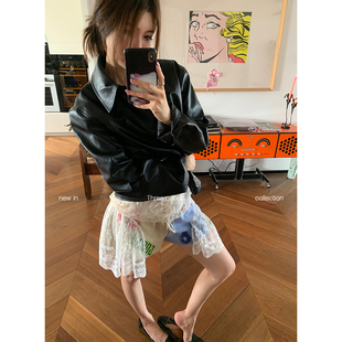 甜美泡泡撞色拼接蕾丝设计感印花短裤 THREE GOOOD殷三吉