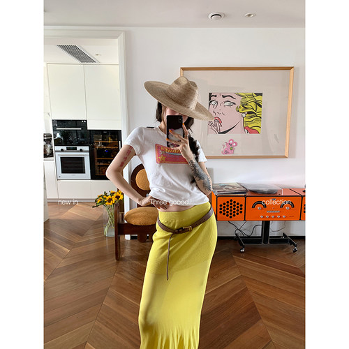 THREE GOOOD殷三吉 小鱼印花立体刺绣小版T恤针织短袖上衣女