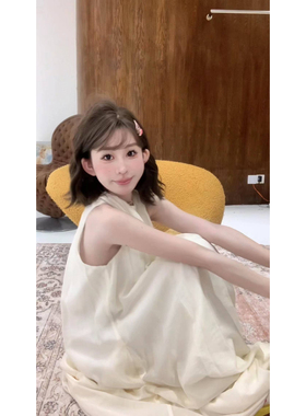 THREE GOOOD殷三吉 牛乳卷花苞设计师款无袖连衣裙 SQ230463