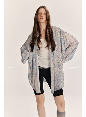 THREE GOOOD殷三吉假日街头设计感百搭蓝色斑点时尚衬衫Y725C0010