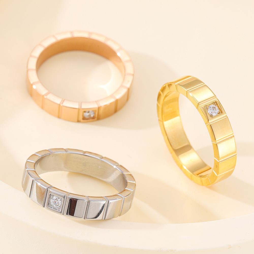 时尚情侣对戒冰块镶钻戒指钛钢小众设计简约男女戒指送礼物生日