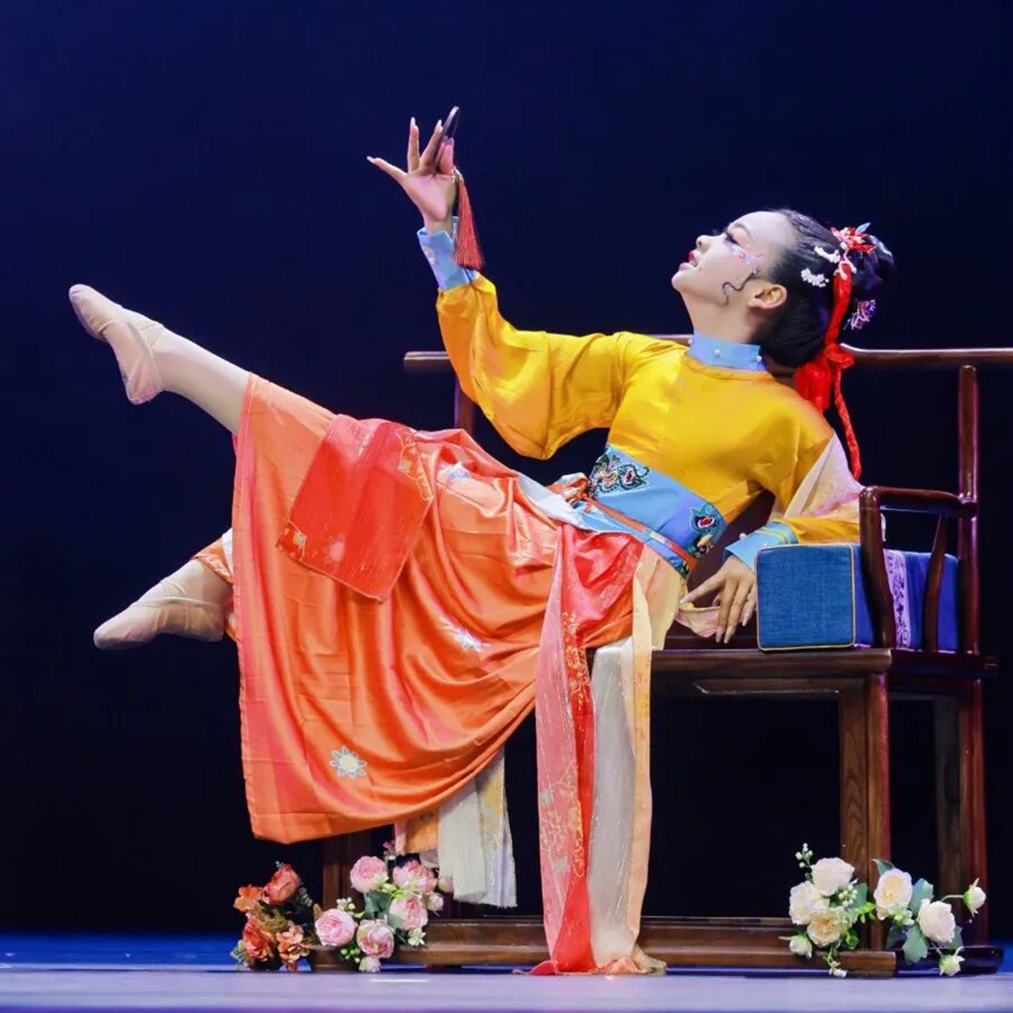女童古典舞小兰花奖初妆演出服