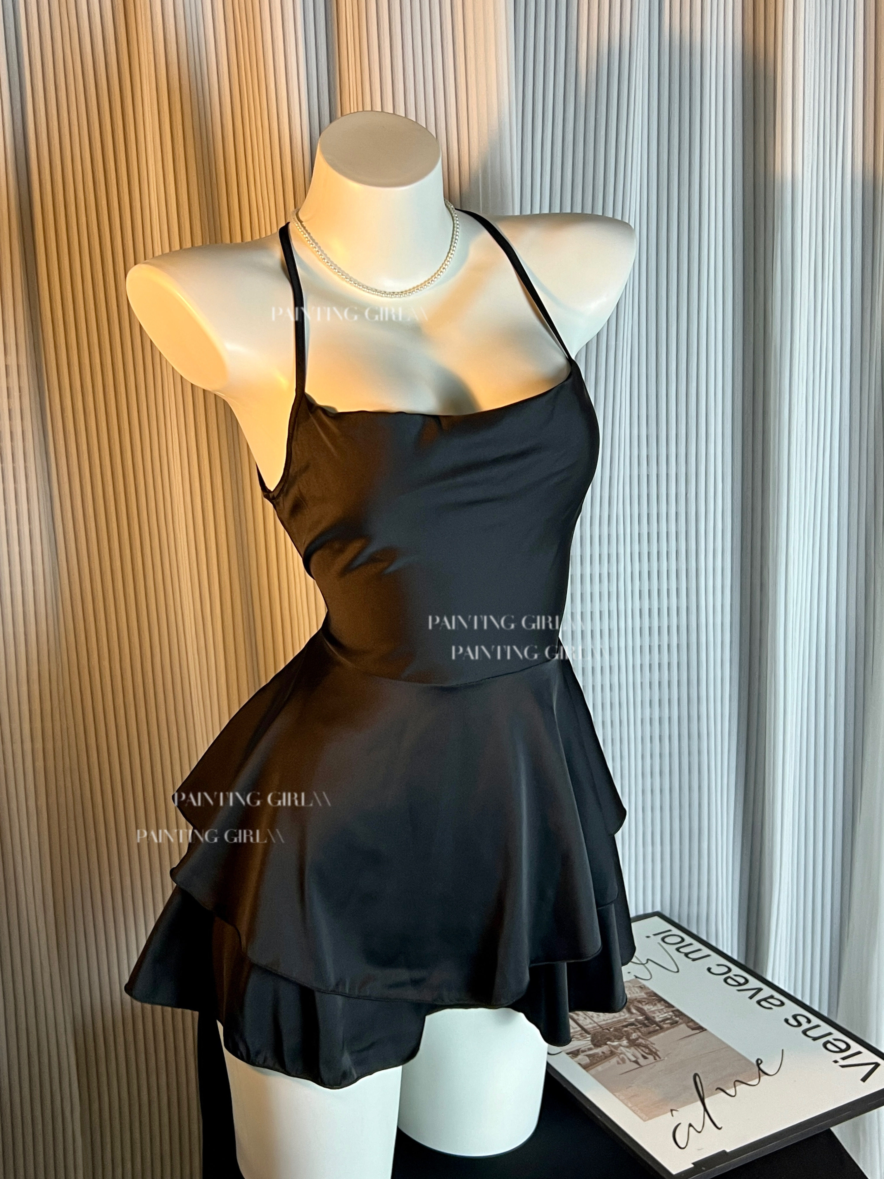 그림소녀 동백꽃·섹시한 서스펜더 스커트 섹시한 끈이 없는 백리스 A라인 핫걸 스타일 새틴 스커트