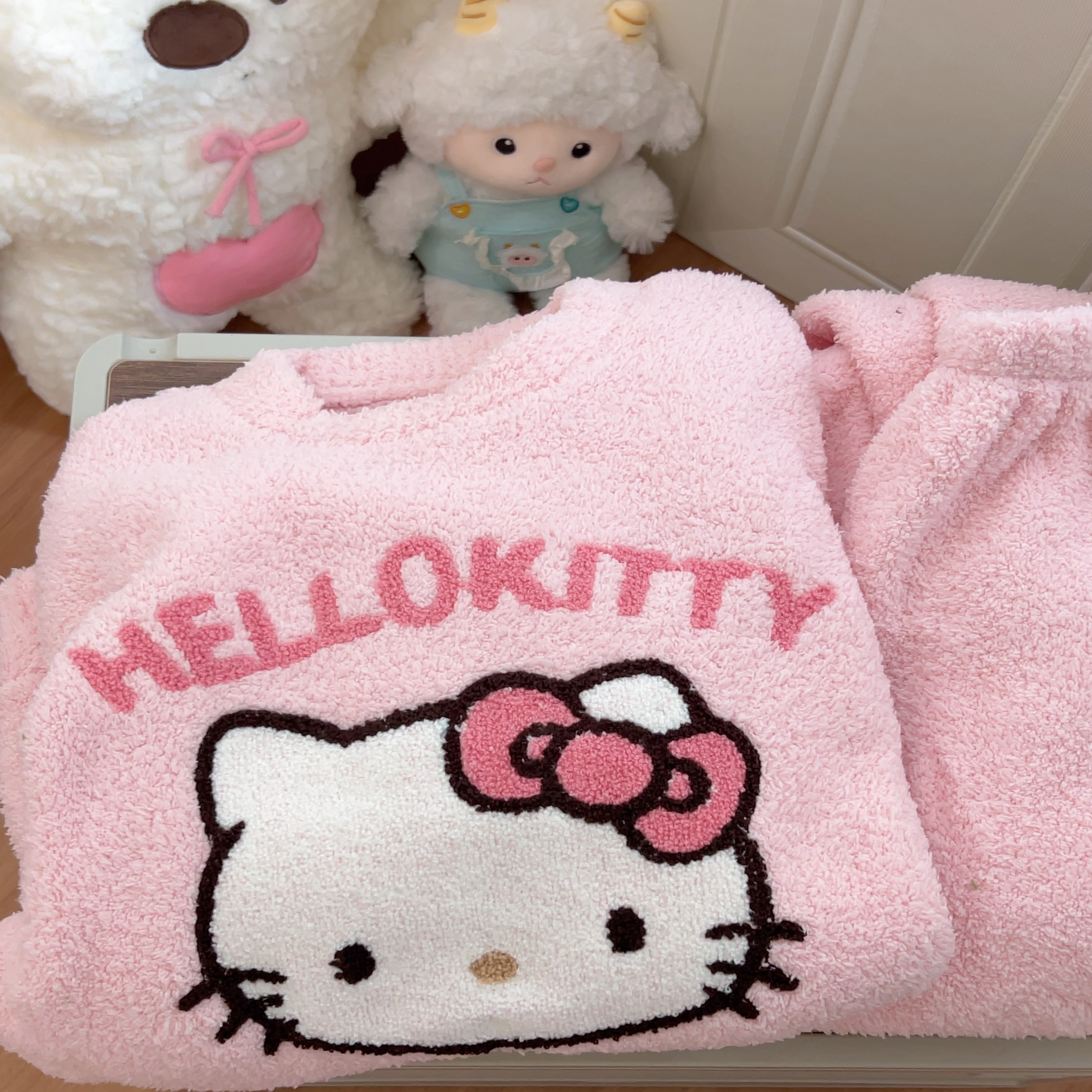 冬季粉色Kitty珊瑚绒睡衣