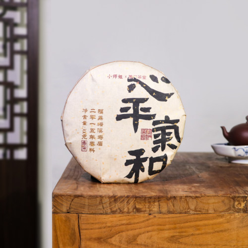 小师姐福鼎白茶磻溪茶叶饼茶