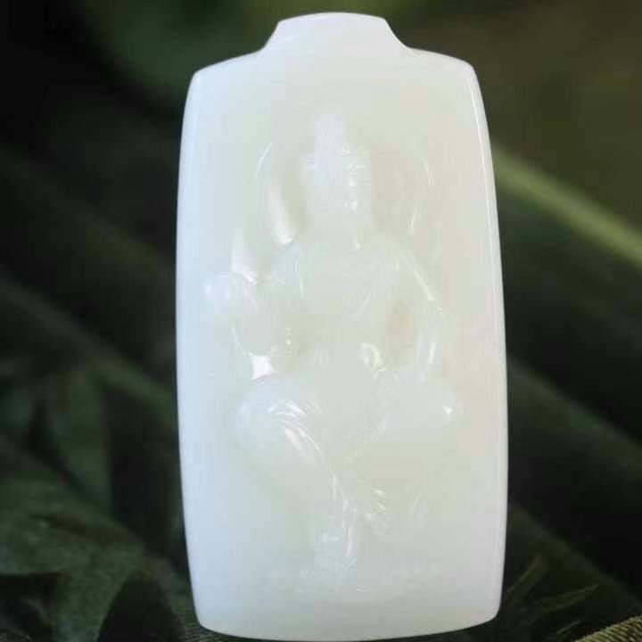 新疆和田玉羊脂玉观音吊坠挂件