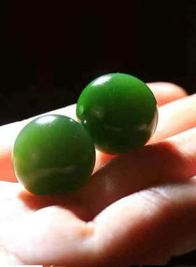 天然和田玉散珠碧玉菠菜绿圆珠子