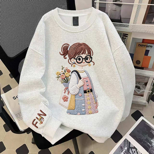 女童纯棉防刺绣圆领卫衣2026秋冬新款日系洋气中大童女孩百搭上衣