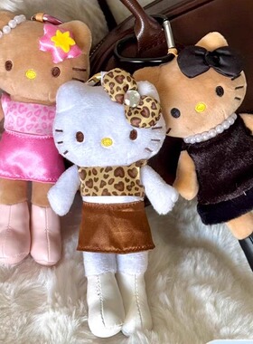 日本大长腿短裙Kitty毛绒公仔