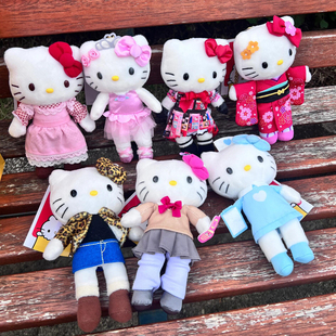 日本kitty黑皮冲浪板和服长腿书包毛绒公仔挂件护士kt猫挂饰